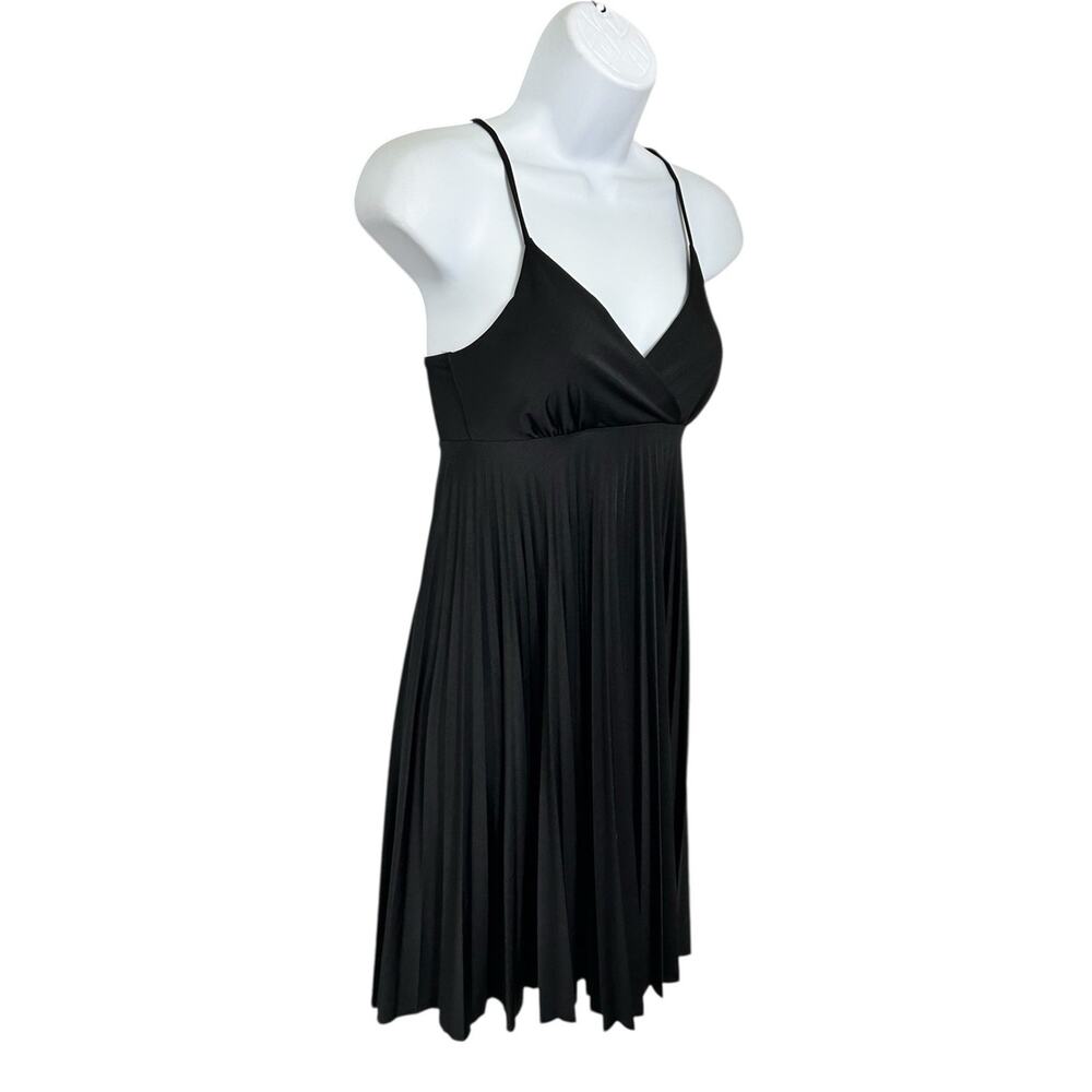 Soprano Black Pleated Mini Dress Sz Small Spaghetti Strap Retro 90's Y2K - Picture 2 of 7